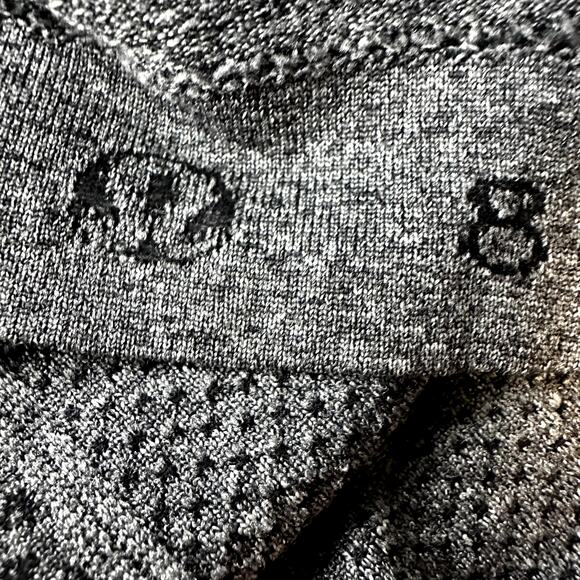 Lululemon Swiftly Tech Short Sleeve Crew Silverescent X-STATIC Heathered Black 8 - Picture 4 of 6